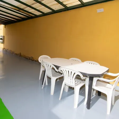 The Safe Point Residential Castillo 度假居