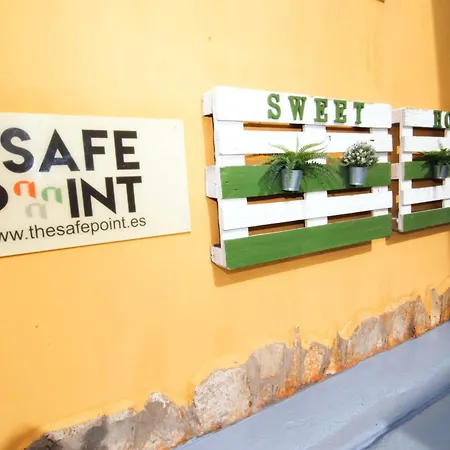 度假居 The Safe Point Residential Castillo *