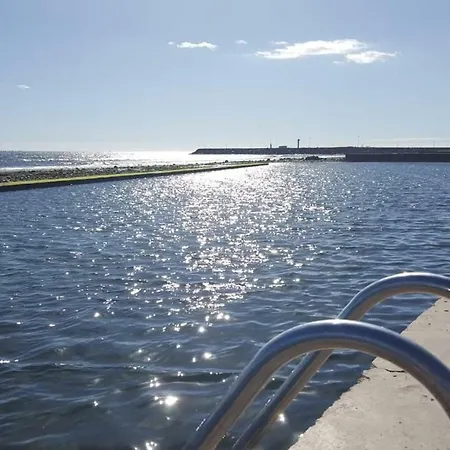 The Safe Point Residential Castillo 度假居